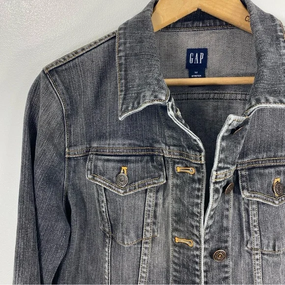 Vintage Gap Distressed Faded Black Grunge Punk Rock Trucker Denim Jean Jacket M - Picture 2 of 10